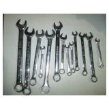 Assortment of 13 SAE combination wr...