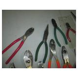 Lot of assorted pliers...