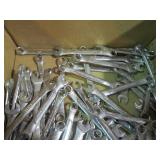 Huge lot of 3/8in combination wrenc...