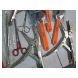 Vise grips, locking end scissor pli...
