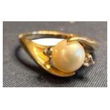 10K Pearl & Diamond Size 6 Ring