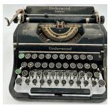 Vintage Underwood Universal Typewriter