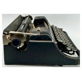 Vintage Underwood Universal Typewriter