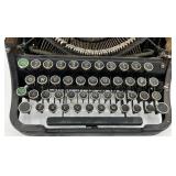Vintage Underwood Universal Typewriter