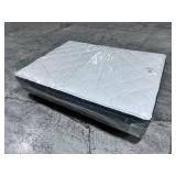 Beautyrest Silver 700 Plush Pillowtop Queen Mattress - MSRP $999.00 - No Reserve!