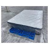 Beautyrest Silver 700 Plush Pillowtop Queen Mattress - MSRP $999.00 - No Reserve!