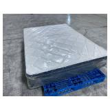 Beautyrest Silver 700 Plush Pillowtop Queen Mattress - MSRP $999.00 - No Reserve!