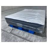 Beautyrest Silver 700 Plush Pillowtop Queen Mattress - MSRP $999.00 - No Reserve!