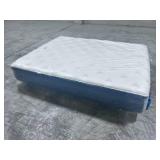 CertiPUR Certified Hybrid 12" Queen Mattress - MSRP $699.99 - No Reserve!