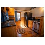 CB01 Timber Bay Cabin Experience - Two Bedroom Experience - The Cougar - 2 Room - 3 Bed Sleeps 6 (with futon)