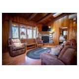 CB05 Timber Bay Cabin Experience - Two Bedroom Experience - The Woodchuck  - 2 Room - 3 Bed Sleeps 5