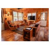 CB09 Timber Bay Cabin Experience - Two Bedroom Experience - The Martin - 2 Room - 4 Bed Sleeps 5