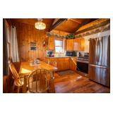 CB09 Timber Bay Cabin Experience - Two Bedroom Experience - The Martin - 2 Room - 4 Bed Sleeps 5