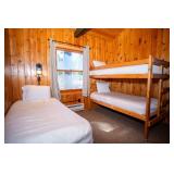 CB09 Timber Bay Cabin Experience - Two Bedroom Experience - The Martin - 2 Room - 4 Bed Sleeps 5