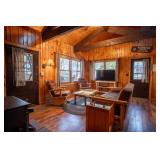 CB12 Timber Bay Cabin Experience - Two Bedroom Experience - The Lynx - 2 Room - 3 Bed - Sleeps 5