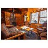 CB12 Timber Bay Cabin Experience - Two Bedroom Experience - The Lynx - 2 Room - 3 Bed - Sleeps 5