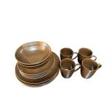 Sango Swirl 7100 14-Piece Dinnerware Set