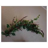 Vintage Wall decor - Candle holder & Half-moon shaped wreath