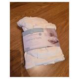 NEW IN PACKS - Set of 2