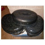 Broiler pans- 2 full + extra top