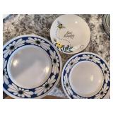 BEE Dish Set