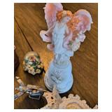 Variety of vintage items