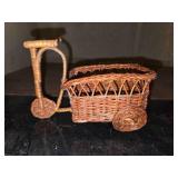 ASSORTMENT of Wicker pieces