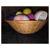 ASSORTMENT of Wicker pieces