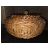 ASSORTMENT of Wicker pieces