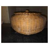 ASSORTMENT of Wicker pieces