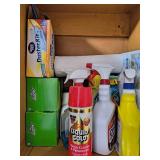 WHOLE CABINET - Cleaning products and supplies