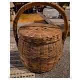 VINTAGE Nantucket Basket
