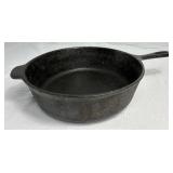 Vintage Wagner Ware Cast Iron Chicken Fryers NO. 8 and 10 1/2"