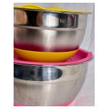 Kitchen Bundle of KitchenAid Stand Mixer Spiralizer Attachment and Stainless Steel 6 Mixing Bowls with Lids