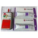 Singer Computerized Sewing Machine Model 7462 with Material & Sewing Supplies
