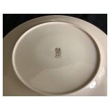 Lenox Gold Leaf Hayworth Porcelain Fine China Set - Cream Colored Ivory with Gold Trim