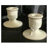 Lenox Gold Leaf Hayworth Porcelain Fine China Set - Cream Colored Ivory with Gold Trim