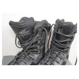 Thorogood 8" Black Deuce Series Work Boots - Size 9.5