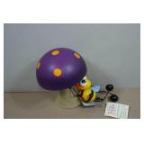 Regal Art Metal Bee/Mushroom Garden Statue