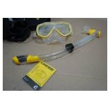 Cressi Adult Rondine Palau Fin Snorkel Set - Fin Size S/M