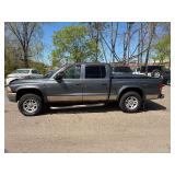2003 DODGE DAKOTA SLT *4x4 | No Accidents Reported* (NO RESERVE)