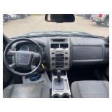 2011 FORD ESCAPE XLT (NO RESERVE)