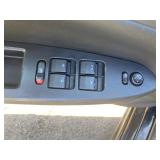 2011 CHEVROLET IMPALA LT *2 Owner* (NO RESERVE)