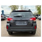 2011 SUBARU OUTBACK 2.5I PREMIUM *All Wheel Drive* (NO RESERVE)