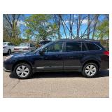 2012 SUBARU OUTBACK 2.5I PREMIUM *All Wheel Drive* (NO RESERVE)