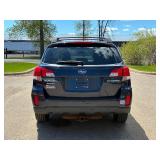 2012 SUBARU OUTBACK 2.5I PREMIUM *All Wheel Drive* (NO RESERVE)