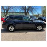 2012 SUBARU OUTBACK 2.5I PREMIUM *All Wheel Drive* (NO RESERVE)