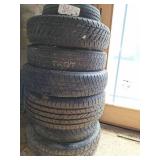 Various spare tires with rims