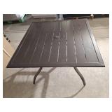 42x42 aluminium patio table