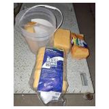 Tile sponges and bucket